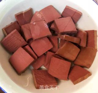 #萝卜# Braised Pork Belly with Radish and Blood Tofu recipe