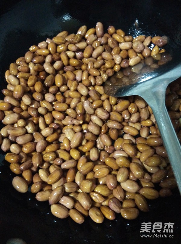 Spinach Mixed with Peanuts recipe