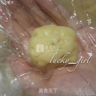 Pineapple Cake (with Super Simple Way to Wrap Pineapple Cake) recipe