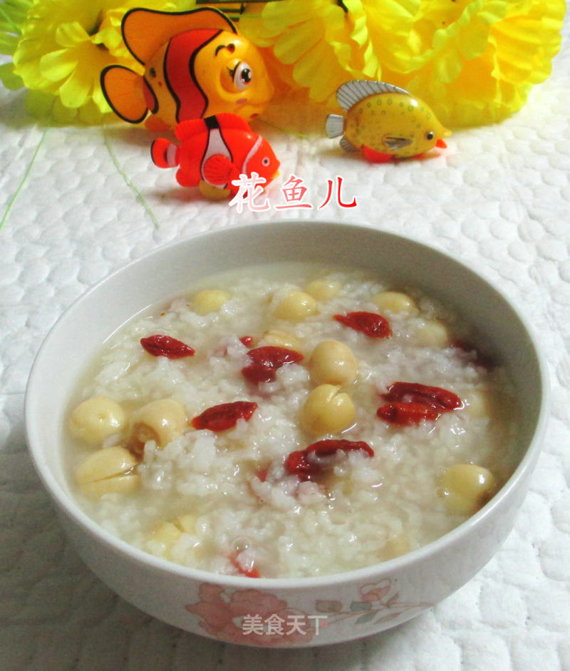 Chinese Wolfberry and Lotus Seed Rice Porridge recipe