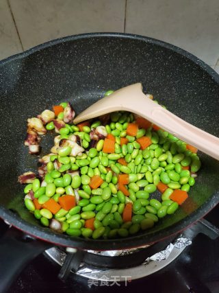 Fried Edamame with Octopus Feet recipe