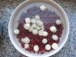 Soothe The Nerves, Replenish Qi, Nourish The Appearance-lily Lotus Seed Red Bean Paste recipe