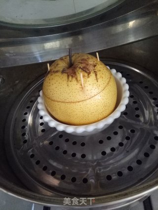Steamed Pears with Rock Sugar Lily recipe