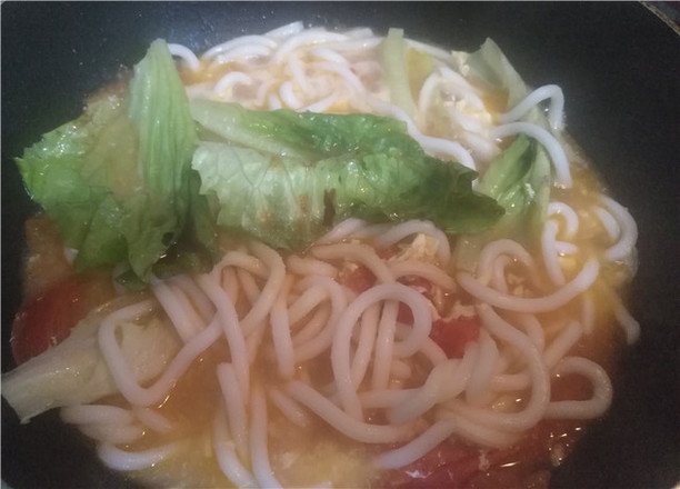 Tomato and Egg Udon Noodles recipe