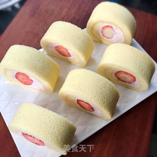 #四session Baking Contest and is Love to Eat Festival#strawberry Cream Cake Roll recipe