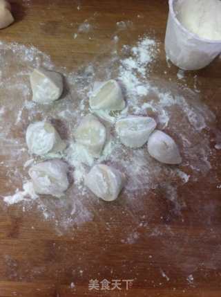 Steamed Dumplings with Shepherd's Purse and Meat recipe