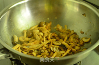 Cumin Mushroom Pot recipe