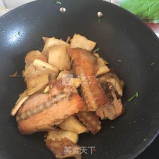 Fried Tofu with Salmon Bone recipe