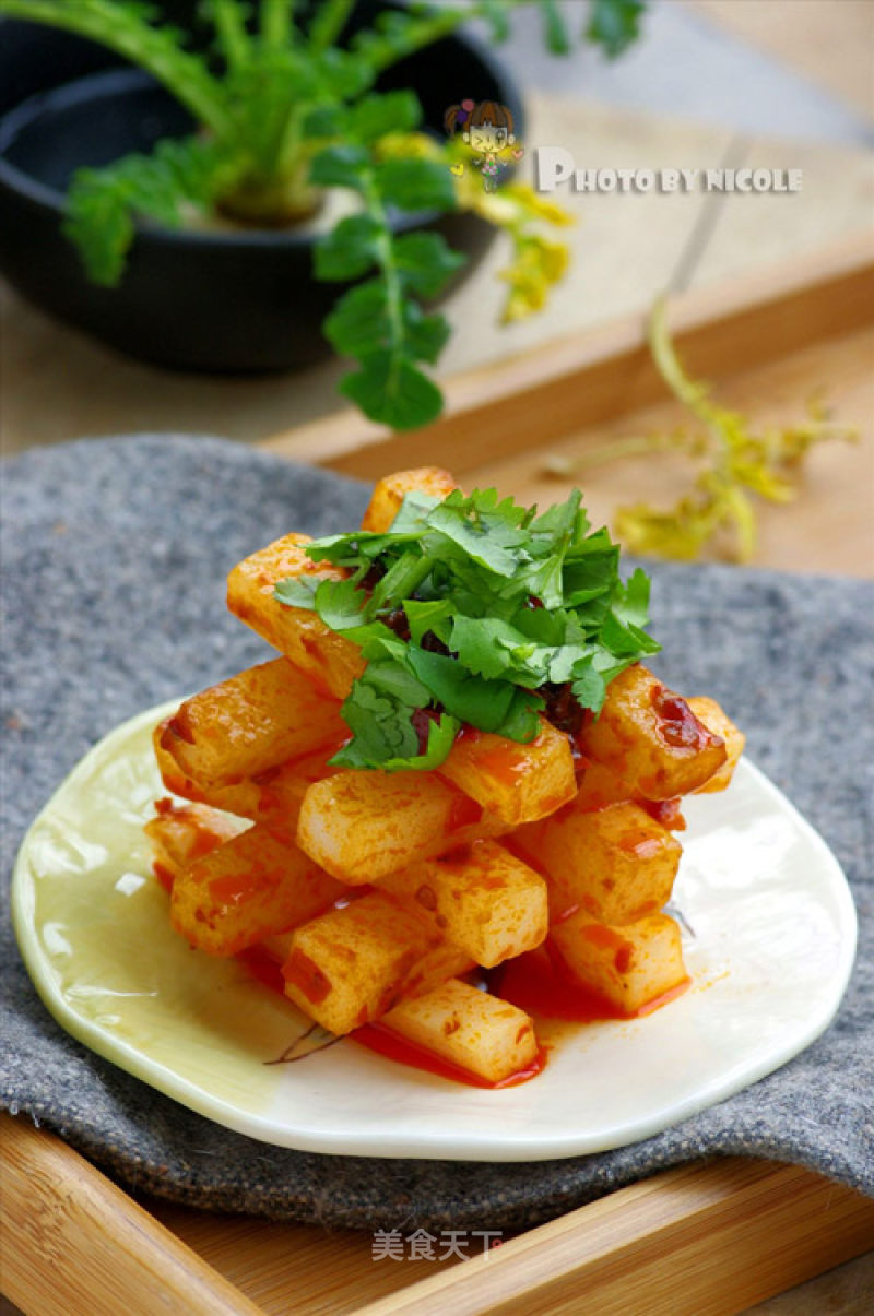 Spicy White Carrot Sticks recipe