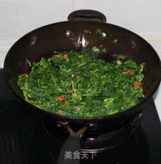 Stir-fried Potherb Mustard with Oil Residue recipe