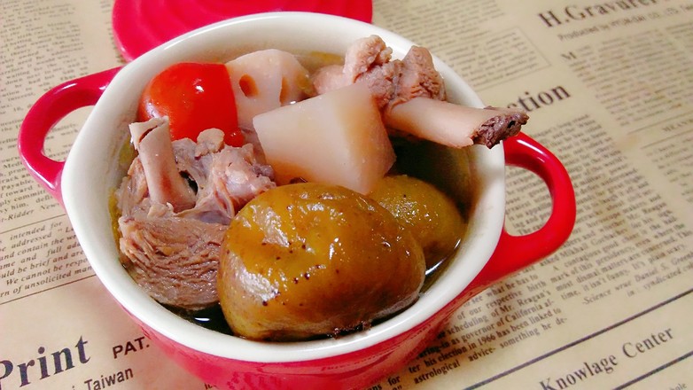 Duck Stewed Lotus Root and Fig Soup recipe