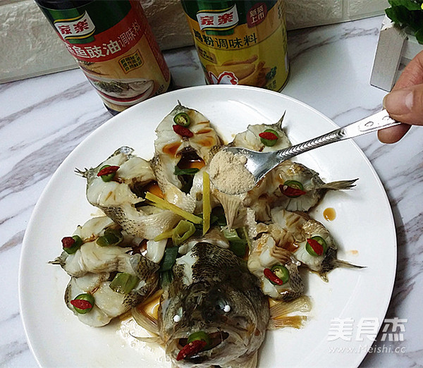 Every Year There is Fish-steamed Sea Bass recipe