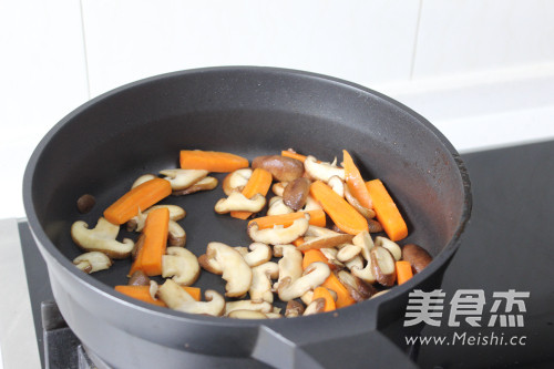 Mushroom Beef Rice Bowl recipe