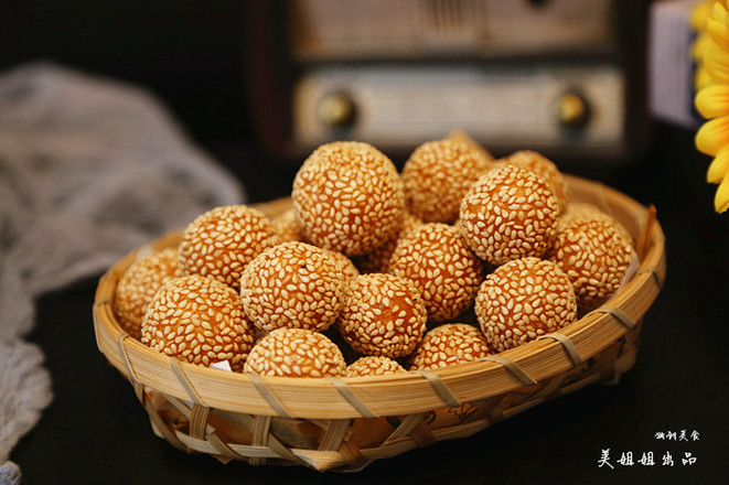 Pumpkin Sesame Balls recipe