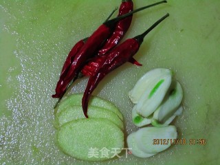 Cucumber with Small Sauce recipe