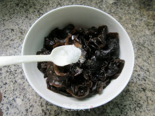 Hot and Sour Black Fungus recipe