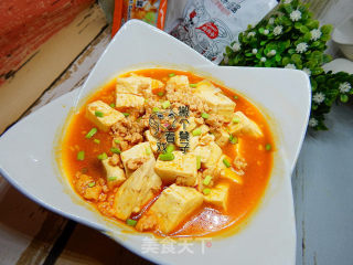 Tofu with Basil, Tomato and Minced Meat recipe