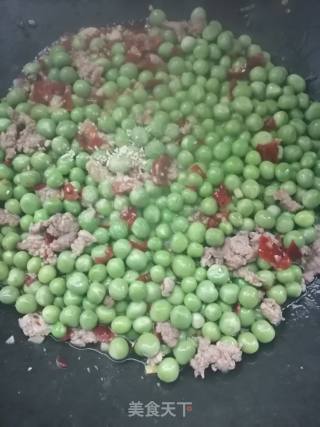 Stir-fried Green Beans with Chopped Pepper and Minced Pork recipe