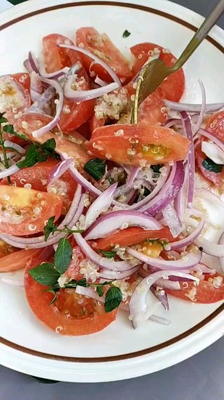 Quinoa Vegetable Garlic Salad recipe