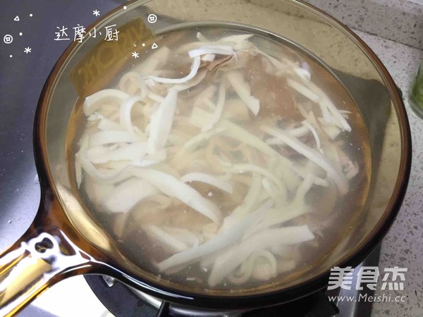 Dried Bamboo Shoots Tofu Soup recipe