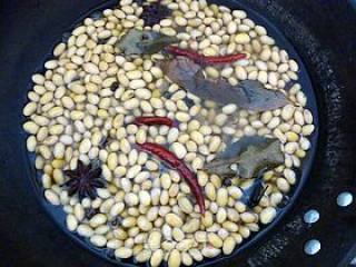 Summer Cold Dish------【spicy Marinated Soybeans】 recipe