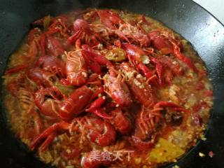 Spicy Finger Sucking Crayfish recipe