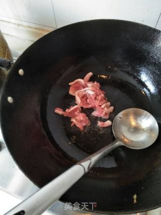 Stir-fried Pork with Vegetables and Peppers recipe