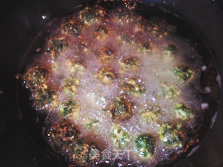 Crispy Shepherd's Purse Meatballs recipe