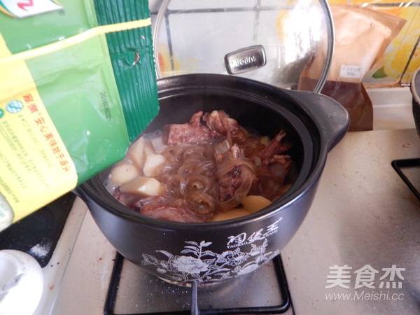 Stewed Ribs with Potato Vermicelli recipe