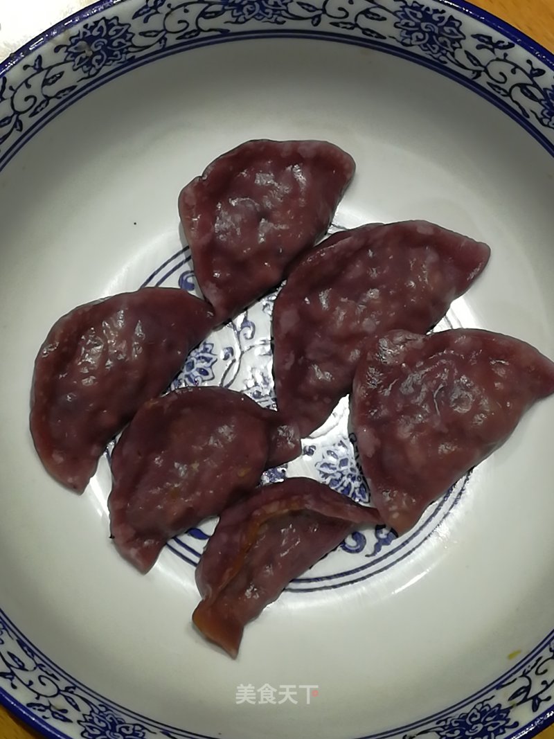 Purple Steamed Dumplings recipe