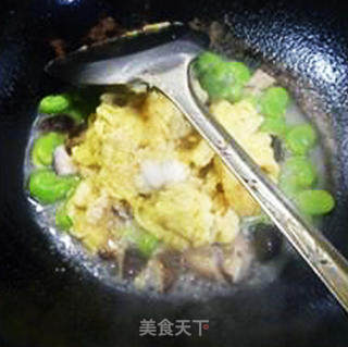 Fried Broad Beans with Egg Mushroom recipe