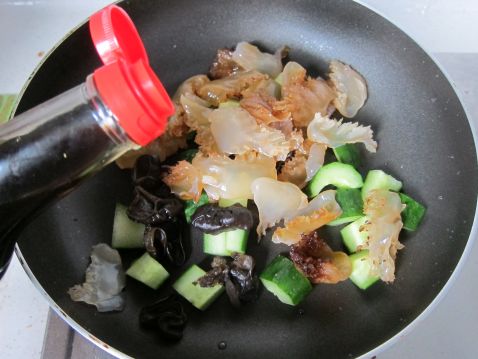 Cucumber Mixed Jellyfish Head recipe