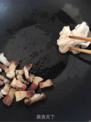 Stewed Pork Belly with Hericium recipe