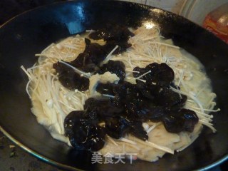 Chicken Soup Golden Needle Shrimp Cake recipe