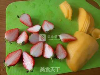 Mango Flower Cream Cake recipe