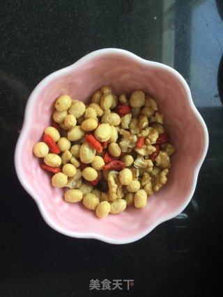 #trust之美#walnut Red Date Soy Milk recipe