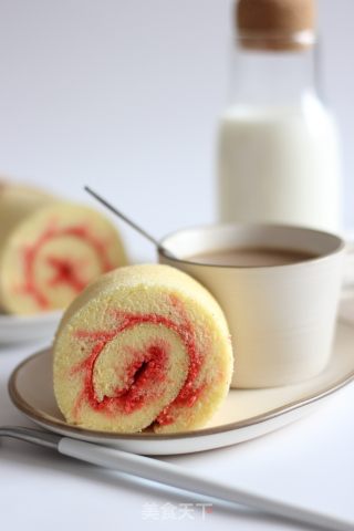 Red Velvet Mini Whirlwind Cake Roll recipe