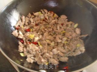 [sichuan Cuisine] Stir-fried Pork Heart with Double Pepper recipe