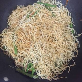 Braised Noodles with Beans recipe