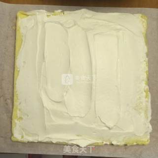 Chiffon Cake Roll (small Four Rolls) recipe