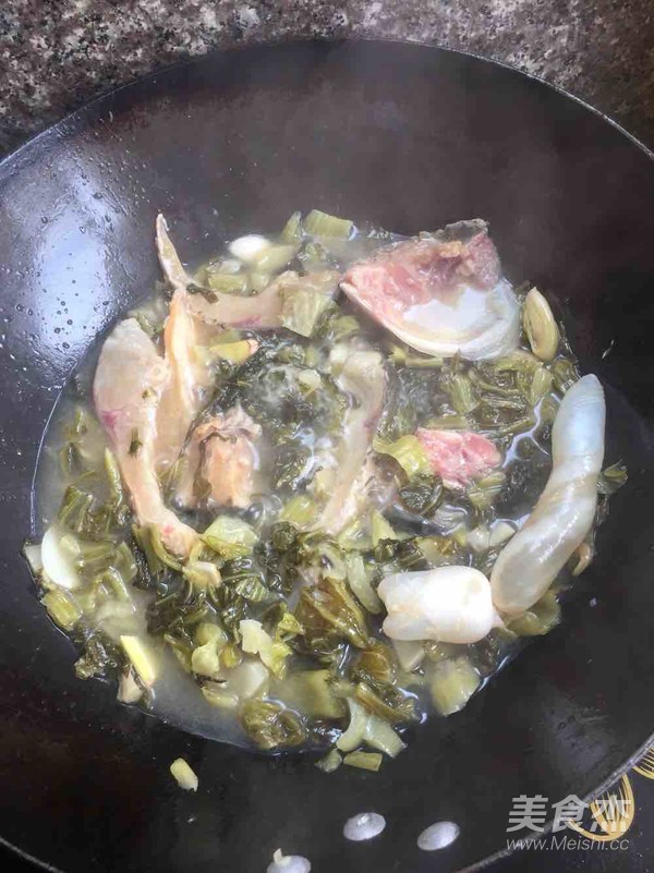 Sauerkraut Boiled Carp recipe