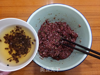 Steamed Dumplings with Beef and White Radish recipe