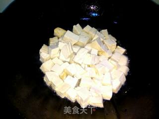 #快手素菜# Stir-fried Tofu with Small Cabbage recipe