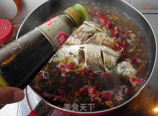 Stewed Noodles with Crucian Carp recipe