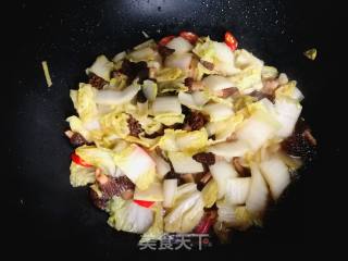 #团圆饭# Fried Baby Dishes with Morel Mushrooms recipe