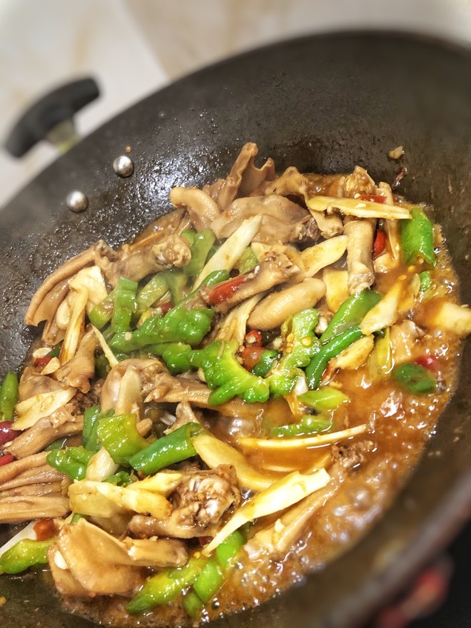 Fried Duck Feet with Ginger