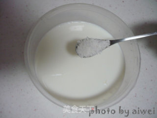 Snowy Mooncakes with Custard Filling recipe