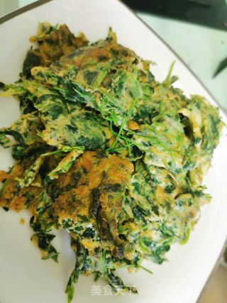 Fried Alfalfa with Egg recipe