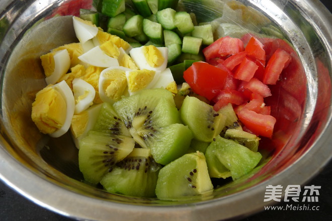 Long Li Fish Mixed Fruit Salad recipe