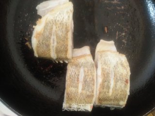 Tomato Sea Bass Tofu Soup recipe